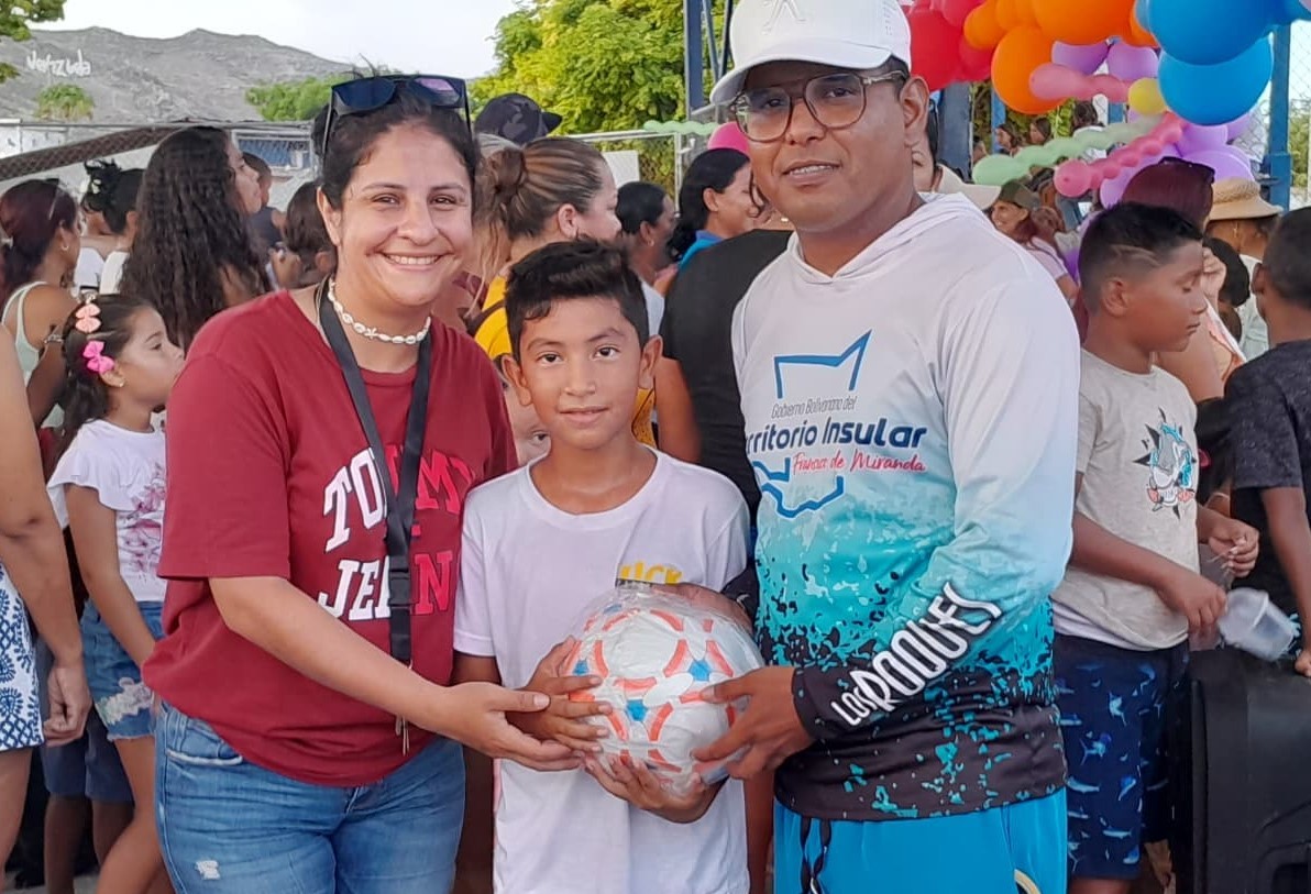 DIVERSIÓN Y AVENTURA: EN LOS ROQUES CELEBRARON CON ALEGRÍA EL DÍA DEL NIÑO Y LA NIÑA