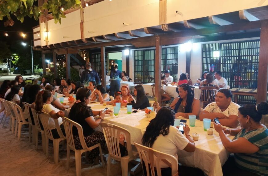 FUNDAIMIR celebra a las Madres trabajadoras del Territorio Insular Francisco de Miranda con cena especial