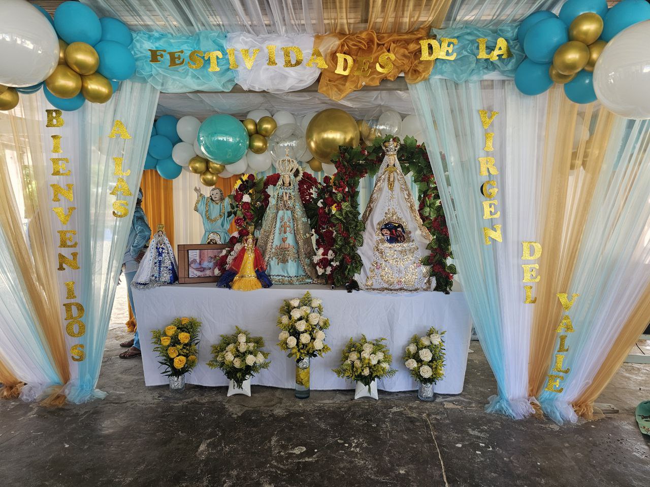 Eucaristía en Cayo Crasquí: El corazón devoto de la Gran Regata de la Virgen del Valle